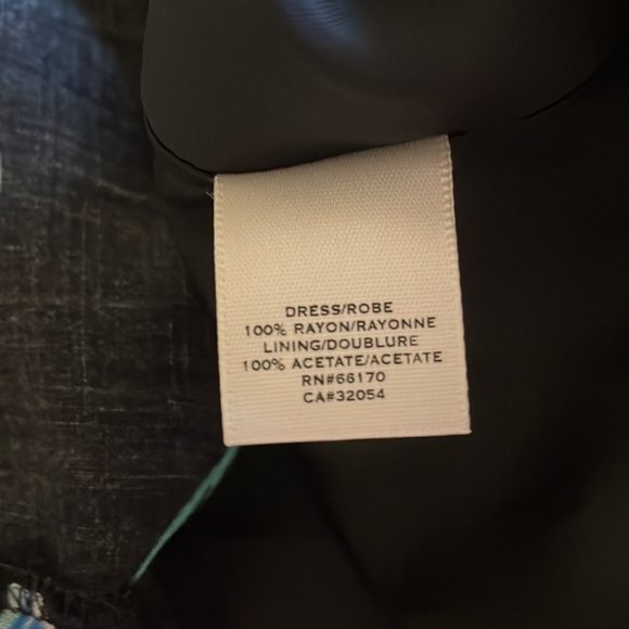 Floral moulinette soeurs dress with full skirt and floral appliqué - Picture 5 of 5